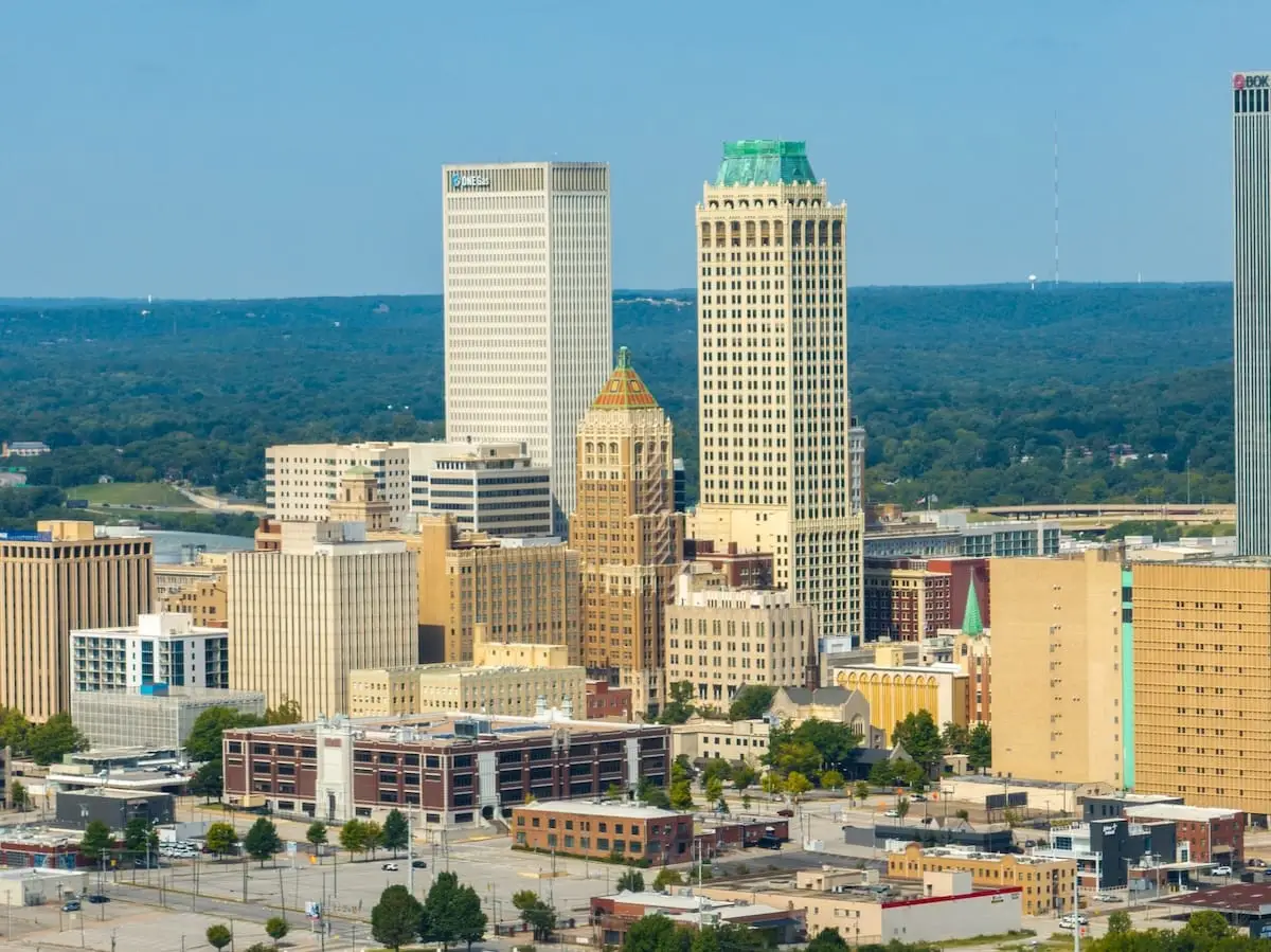 Sunrise skyline view representing the start of the 2025 Tulsa real estate market.